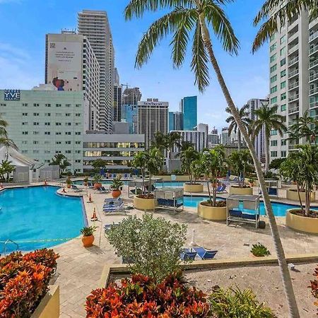 Resort And Luxurious Living In Downtown マイアミ エクステリア 写真